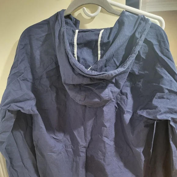 New Balance Navy Pullover Hoodie - Picture 3 of 3